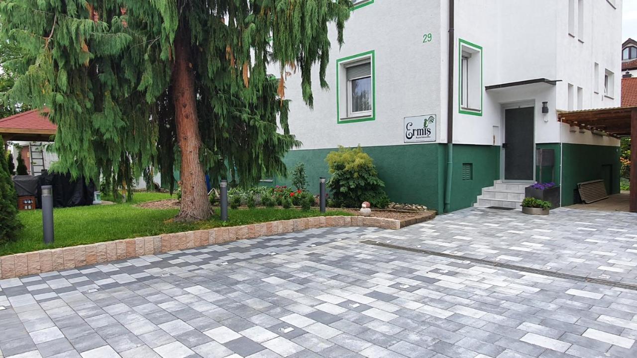 Ermis Apartments Metzingen  Exterior photo